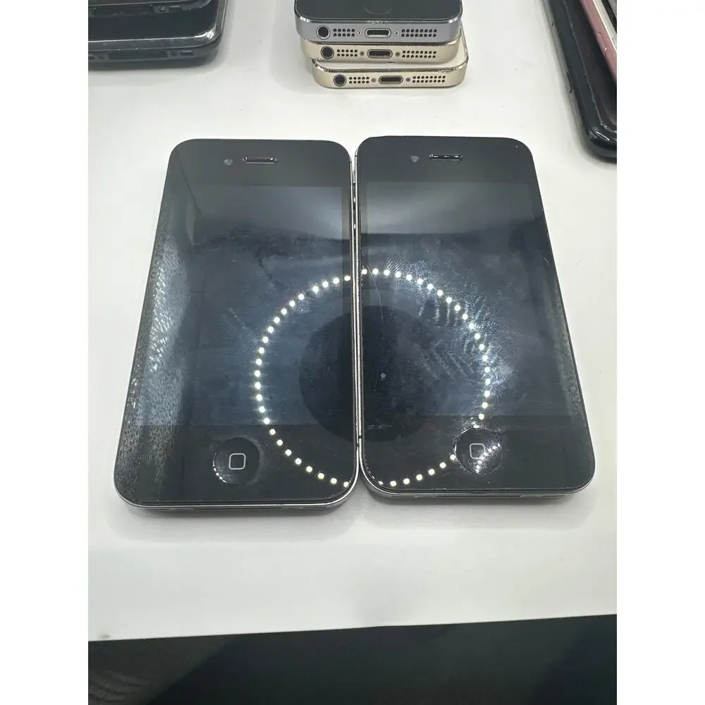 Lot of 14 IPhones For Parts Or Repair( PLEASE READ DESCRIPTION)